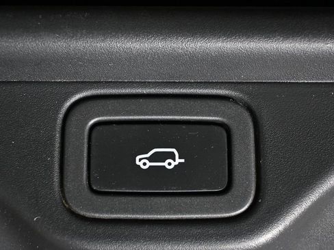 Used 2020 Land Rover Range Rover HSE image 31