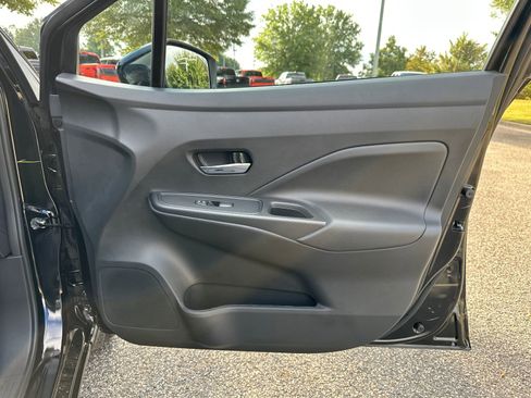 New 2025 Nissan Versa SV w/ Trunk Package image 14