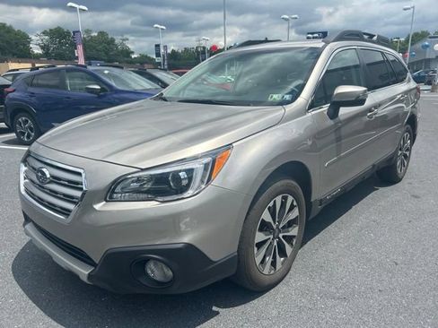Used 2016 Subaru Outback 2.5i Limited AWD/4WD image 8