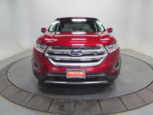 Used 2018 Ford Edge Titanium w/ Technology Package FWD image 2