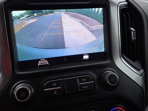 Used 2019 Chevrolet Silverado 1500 LT image 15