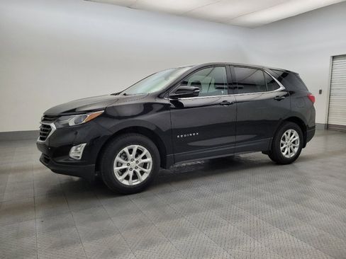Used 2019 Chevrolet Equinox LT image 2