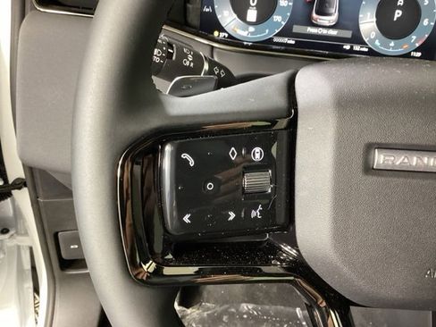 New 2026 Land Rover Range Rover Evoque S image 23