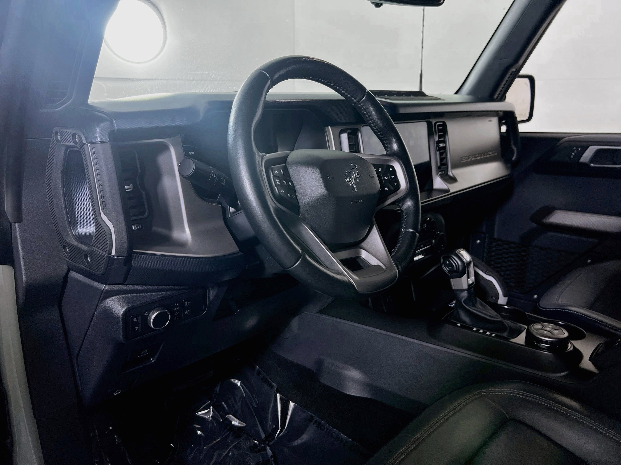 Used 2021 Ford Bronco First Edition AWD/4WD image 9