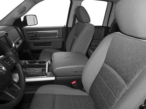 Used 2013 RAM 1500 Laramie w/ Convenience Group AWD/4WD image 11