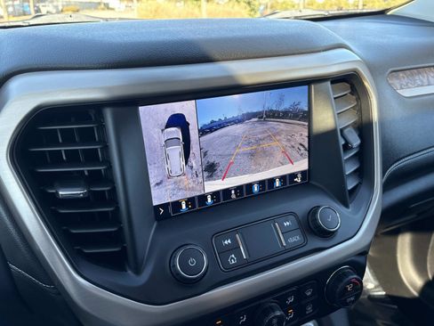 Certified 2020 GMC Acadia Denali w/ Denali Ultimate Package image 22