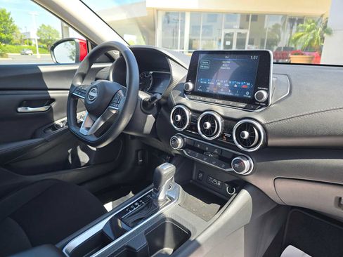 Used 2024 Nissan Sentra SV image 10