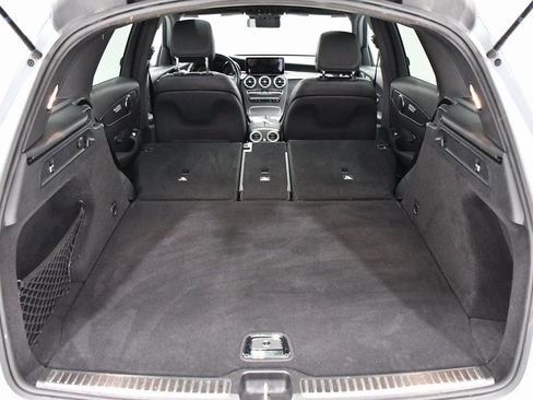 Used 2021 Mercedes-Benz GLC 300 4MATIC image 23