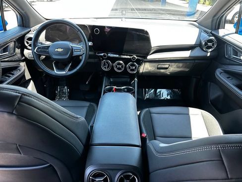 Used 2024 Chevrolet Blazer EV LT AWD/4WD image 18