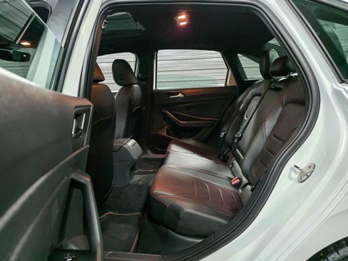 Used 2023 Volkswagen Jetta GLI Autobahn FWD image 16