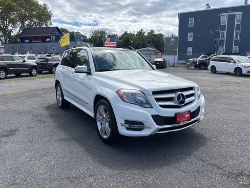 Used 2015 Mercedes-Benz GLK 350 4MATIC image 5
