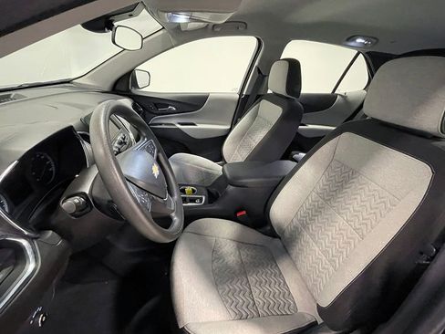 Used 2024 Chevrolet Equinox LS AWD/4WD image 3