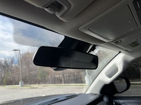 Used 2020 Toyota Tacoma SR5 image 24