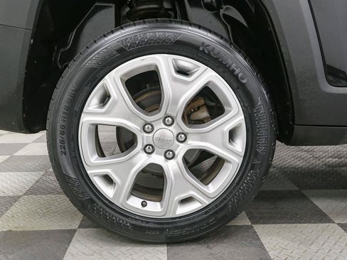 Used 2020 Jeep Renegade Limited AWD/4WD image 18