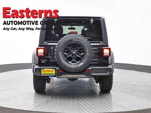 Used 2023 Jeep Wrangler Unlimited w/ Cold Weather Group AWD/4WD image 6