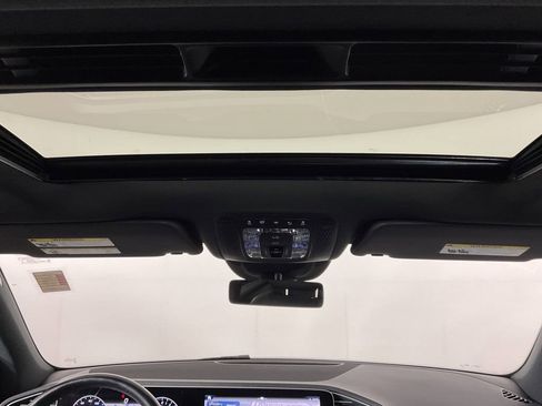 Used 2024 Mercedes-Benz GLE 450e 4MATIC image 15