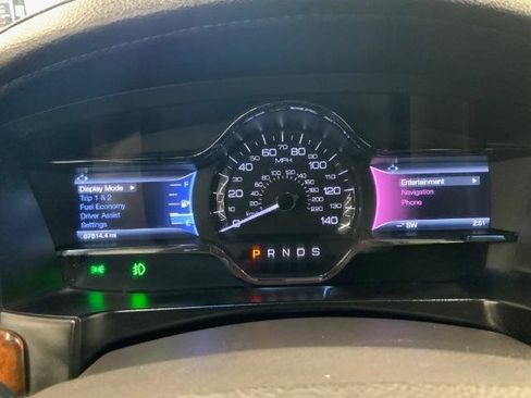 Used 2014 Lincoln MKS w/ Equipment Group 101A FWD image 23