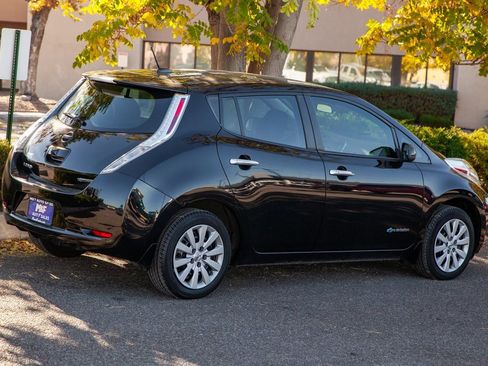 Used 2015 Nissan Leaf S w/ Charge Package image 5