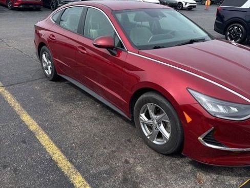 Used 2023 Hyundai Sonata SE w/ Cargo Package FWD image 1