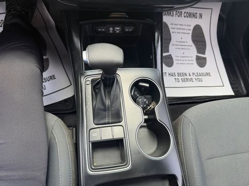 Used 2019 Kia Sorento AWD image 21