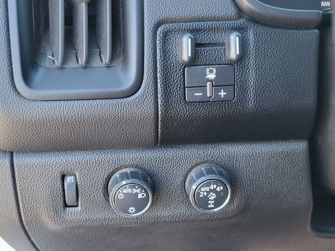 Used 2019 Chevrolet Colorado ZR2 AWD/4WD image 16