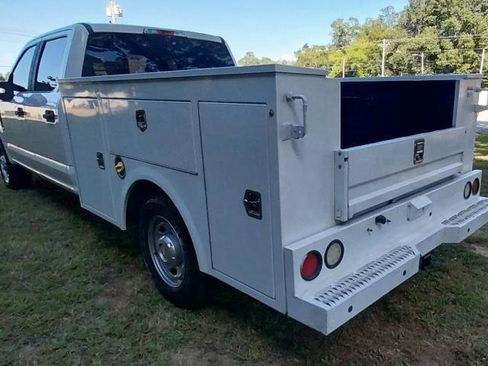 Used 2019 Ford F250 XL w/ Power Equipment Group RWD image 8