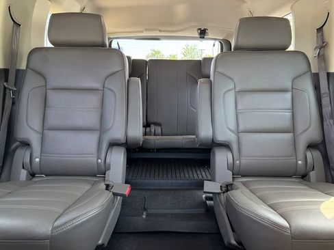 Used 2017 GMC Yukon Denali w/ Open Road Package AWD/4WD image 33