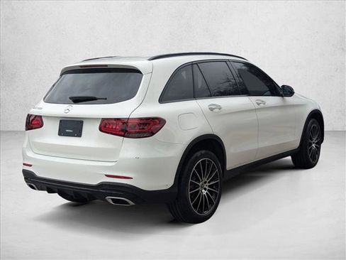 Used 2022 Mercedes-Benz GLC 300 image 5