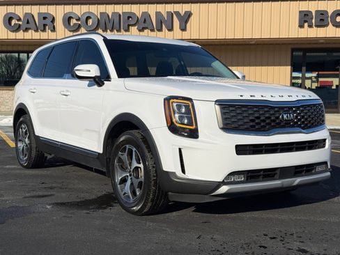 Used 2021 Kia Telluride EX image 2