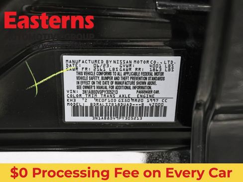 Used 2023 Nissan Sentra SR w/ SR Premium Package FWD image 37