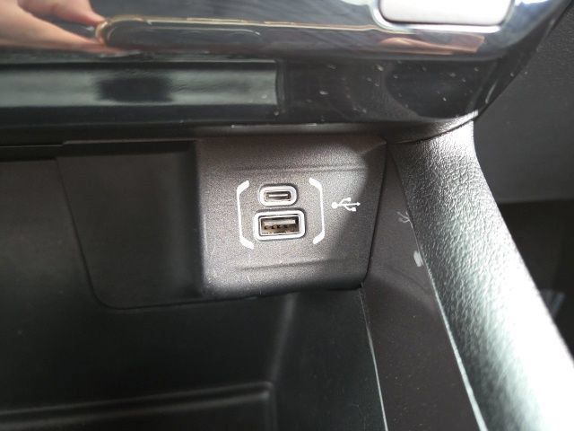 Used 2022 Jeep Compass Latitude AWD/4WD image 15