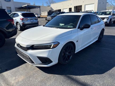 Used 2024 Honda Civic Sport image 1