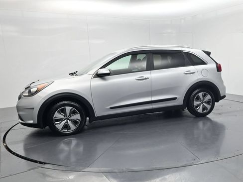 Used 2019 Kia Niro LX FWD image 4