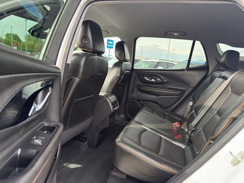 Certified 2023 GMC Terrain AT4 w/ Infotainment Package II AWD/4WD image 29