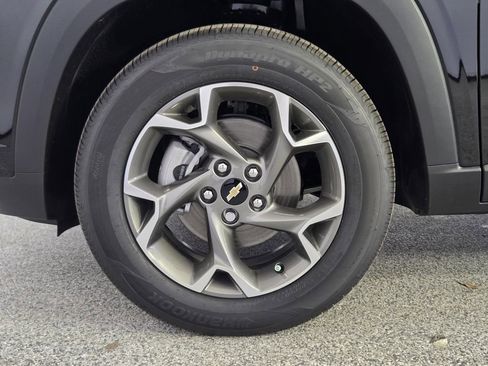 New 2026 Chevrolet Trax LT w/ Driver Confidence Package image 13