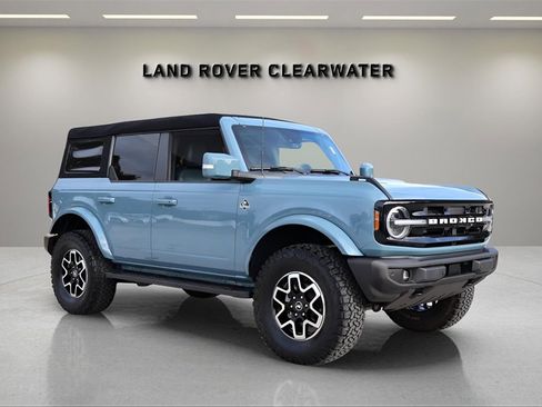 Used 2023 Ford Bronco Outer Banks image 7