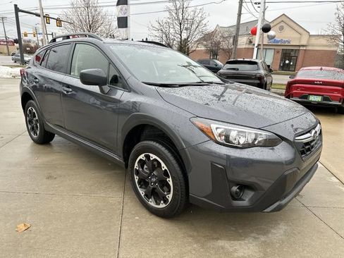 Used 2023 Subaru Crosstrek 2.0i image 11