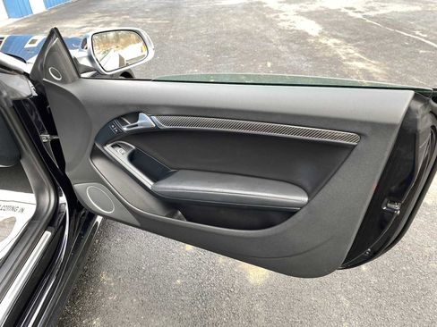 Used 2014 Audi RS 5 Cabriolet image 31