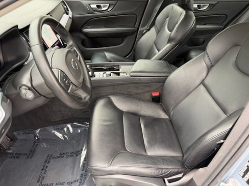 Used 2024 Volvo S60 B5 Core AWD/4WD image 5