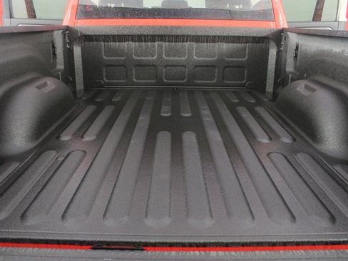 Used 2024 RAM 2500 Big Horn w/ Bed Utility Group image 17