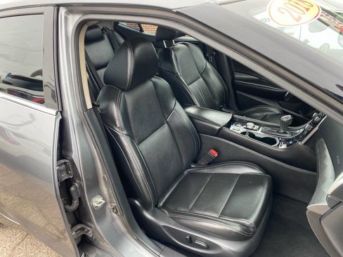 Used 2018 Nissan Maxima 3.5 SV image 10