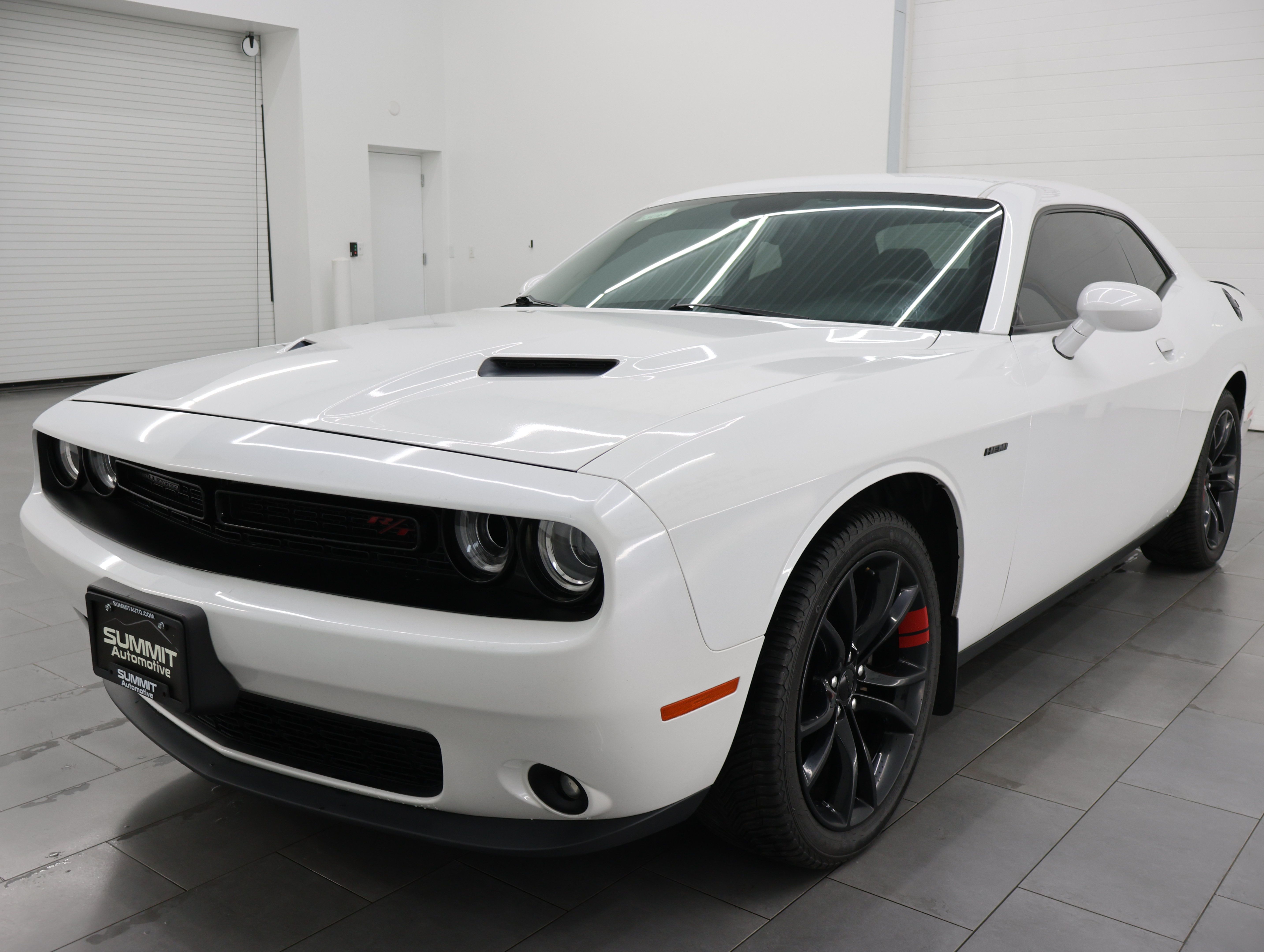 Used 2016 Dodge Challenger R/T w/ Blacktop Package RWD image 6