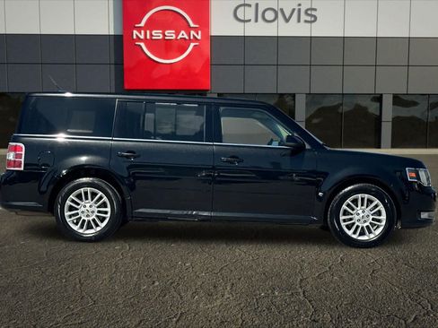 Used 2014 Ford Flex SEL w/ Equipment Group 202A FWD image 9