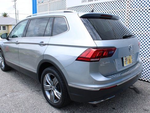 Used 2019 Volkswagen Tiguan SEL Premium w/ 3rd Row Seat Package AWD/4WD image 5