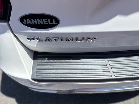 Used 2020 Ford Expedition Max Platinum AWD/4WD image 24