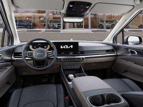 Used 2026 Kia Carnival LXS FWD image 19