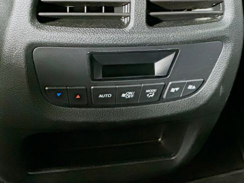 Used 2022 Honda Pilot Sport image 26