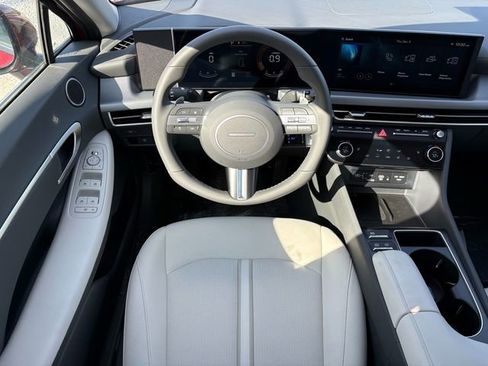 New 2026 Hyundai Sonata SEL FWD image 8