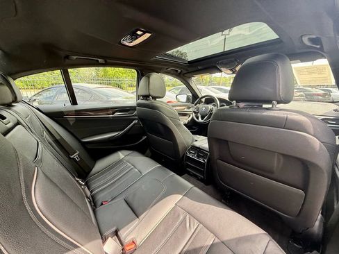 Used 2018 BMW 540i RWD image 29