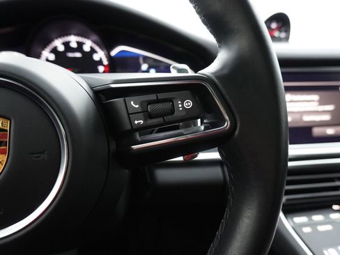 Certified 2023 Porsche Panamera image 23
